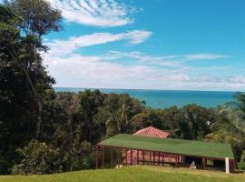 Corcovado Green Cabin, lodge en Drake