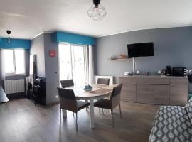 Le Petit Bleu de Didonne 28m2 150 m de la plage avec balcon, appartement à Saint-Georges-de-Didonne