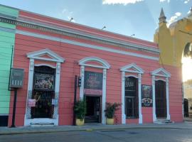 Hotel Real San Juan Suites, hotel v destinaci Mérida