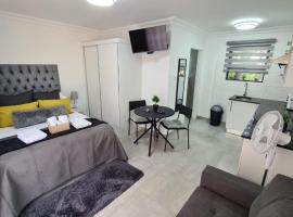 Marielitsa Guest Suite No 5, hotel en Germiston