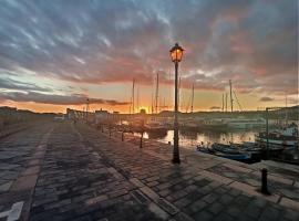 Viesnīca, kas piemērota cilvēkiem ar invaliditāti Sunny-Harbour pilsētā Arona