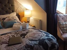 Outlander Boutique B&B King, hotel i Cruden Bay