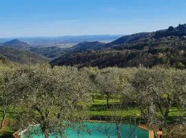 ShaLeo Holiday Home