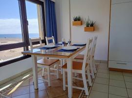 Apartamento (Cotillo Mar) con vistas al Mar, overnatningssted med køkken i El Cotillo