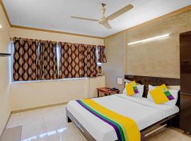 Itsy By Treebo - Aakash, hotel in Navarangpura, Ahmedabad