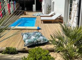 Villa avec Piscine à 5 minutes de l’océan, hôtel pour les familles à Bidart