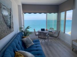 Bow Sea Apartment, accommodation in Algarrobo-Costa