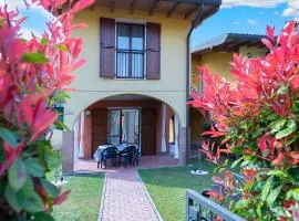 APARTMENT L'ARCHETTO and VILLETTA GRUBER - Regarda Travel