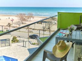 Glamour Red apartment 22 in Spa Pool resort