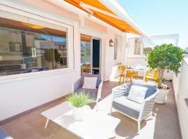 Elite Bonaire Penthouse by Hello Homes Sitges