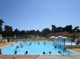 Camping maeva Club Les Préveils, hotel en La Tranche-sur-Mer
