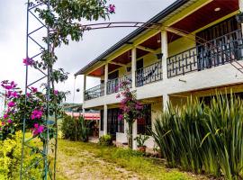 Estancia Rosa de Jericó Campestre، فندق في غوادواس