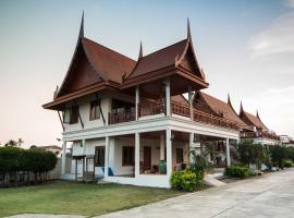 ไทยโฮม รีสอร์ท โรงแรมใกล้ สถานีขนส่งสายใต้ใหม่ ในบ้านบางเมือง