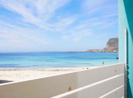 Stabilimento Lido Burrone, cheap hotel in Favignana
