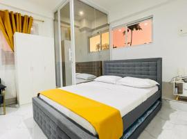 Legends Hotel, hotel in Lemery