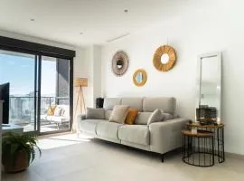 Apartamento nuevo junto al mar con plaza de garaje!! Perfecto para familias