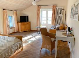 Pension Walfischhaus, bed and breakfast en Born