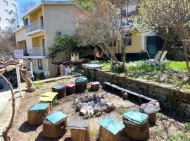 Pirate Backpackers, hotel in Ulcinj