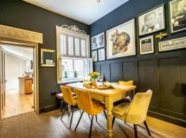 42 is the Answer- Stunning York townhouse appearing on TV Holiday Home Show