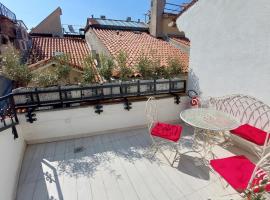 Piranum Guesthouse with terrace, hotell i Piran