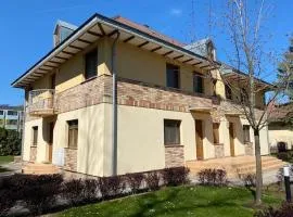 Villa Apartman