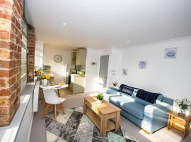 Lighthouse Lofts - Godrevy, hotell sihtkohas Camborne