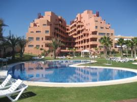 Don Juan Beach, hotel i Manilva