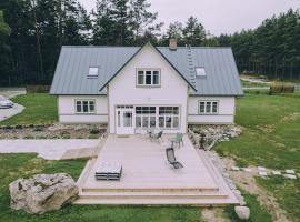 Mikka Accommodation, holiday home in Pihlaspea