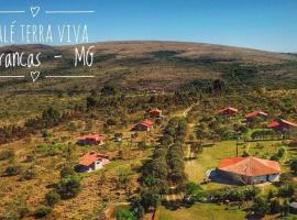 Pousada Chalé Terra Viva, guest house in Carrancas