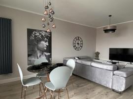 Apartament Złote Noce, golfový hotel v destinaci Augustov