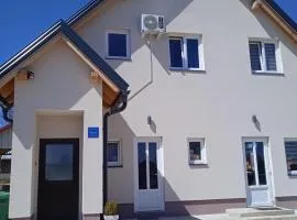 Apartmani Like