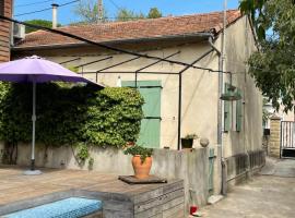 MAZET avec spa, hotel in Nîmes