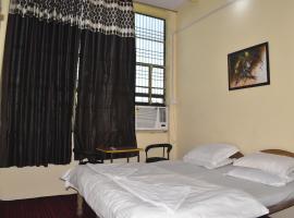 OM REST HOUSE, hotel di Varanasi