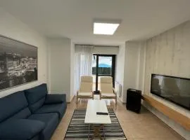 Apartamento con terraza,2 min de la playa, Ares