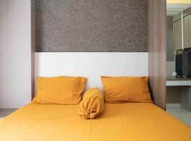 Cozy Studio Apartment, FREE WIFI, NETFLIX, holiday home in Jakarta