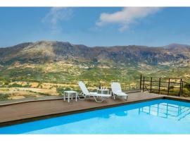 Amazing Villa Amare with stunning views, hotelli Amárionissa