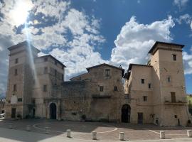 San Giacomo에 위치한 주차 가능한 호텔 Torre degli Arduini, San Giacomo, Spoleto