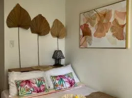 Brand New! Cozy Insperia Condo with Balcony and Samal Island View Beside Abreeza Mall