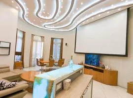 Prime Downtown Budapest Luxury Condo, Private Spa, Home Cinema, Patio