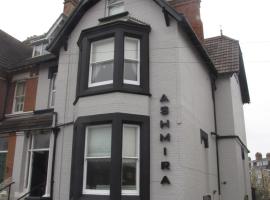 Ashmira Guest House, homestay in Weymouth