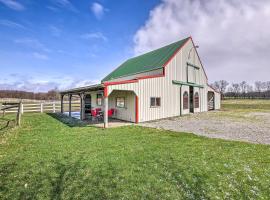 Renovated Bunkhouse on 12-Acre Horse Farm!, hotel with parking in Perrysville