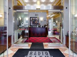 Radio City Apartments, hótel í New York