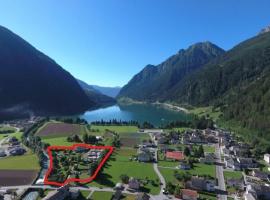 Bungalow Li Presi in Camping Cavresc, Via dal Cavresc 1, 7746 Le Prese-Poschiavo, cottage in Poschiavo