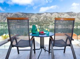 De Lux Apartments Sirena, accessible hotel in Kotor
