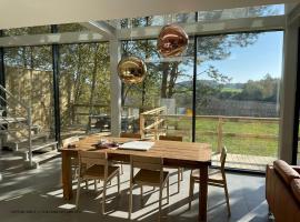 Modern Holiday Home in Kamień with a View and Garden, hotel dengan parkir di Kamień