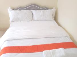 Luna Light Guest House, homestay in Naivasha