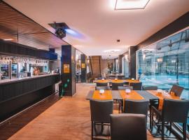 Hotel Le Midi, ξενοδοχείο με γκολφ σε Petit-Rechain