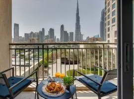 Durrani Homes - Modern Living at Burj Views