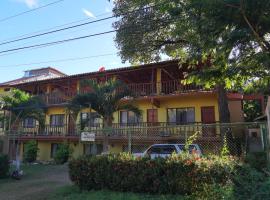 HOTEL GEORGI CR, hótel í Guanacaste