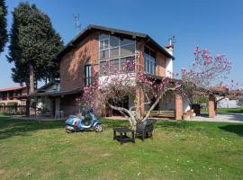 Cascina cattabreghetta, B&B/chambre d'hôtes à Pombia